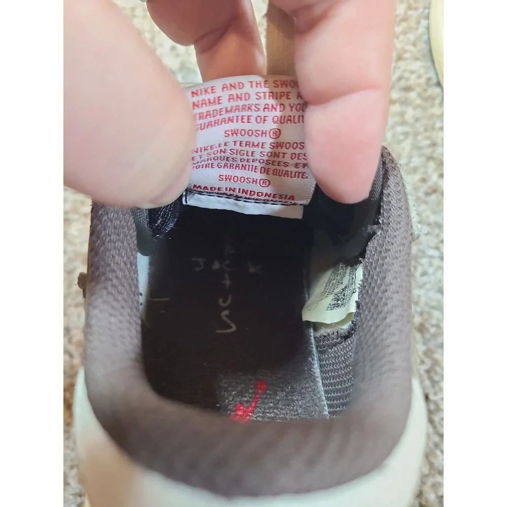 Jordan x Travis Scott Air Jordan 1 Retro Low OG 